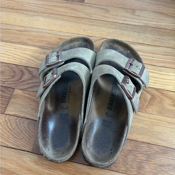 Birkenstock Arizona Sandals - Picture 2 of 4